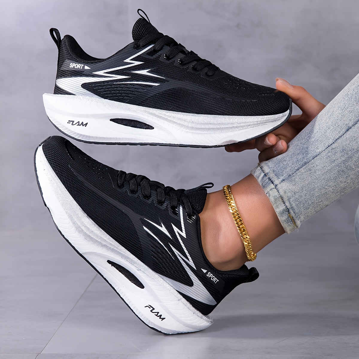 Scarpe da ginnastica da donna  - Running Gear For Sale recensione e prezzo