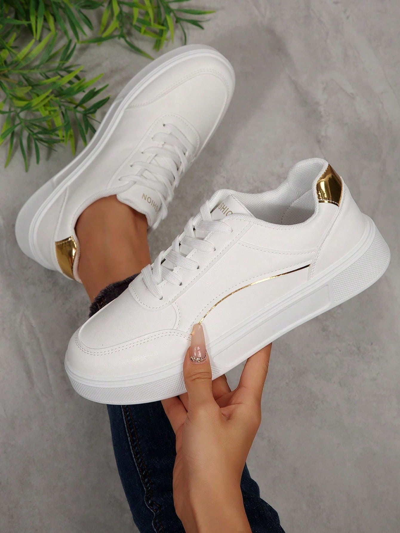 Sneakers casual bianche da don - Running Gear For Sale recensione e prezzo